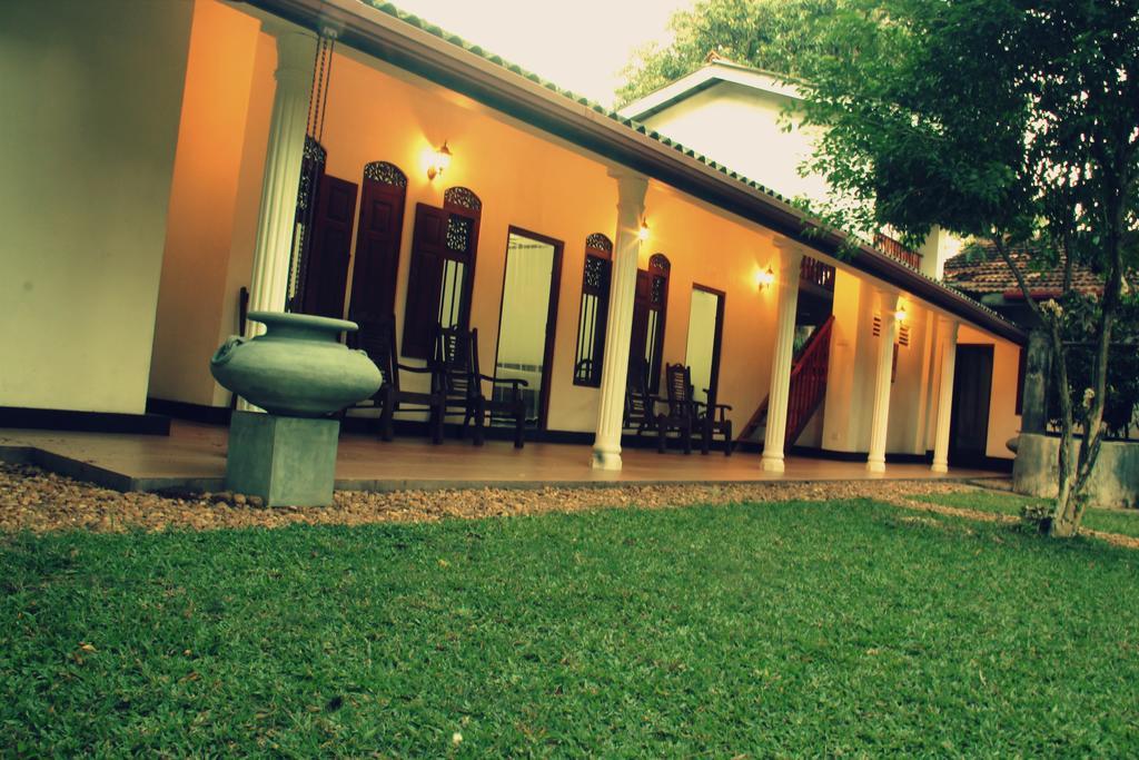 Aragorn Villa Галле Экстерьер фото
